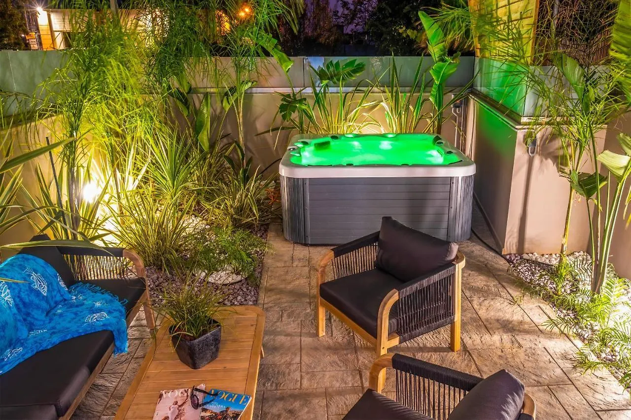 Delight Luxury Residences - Souda