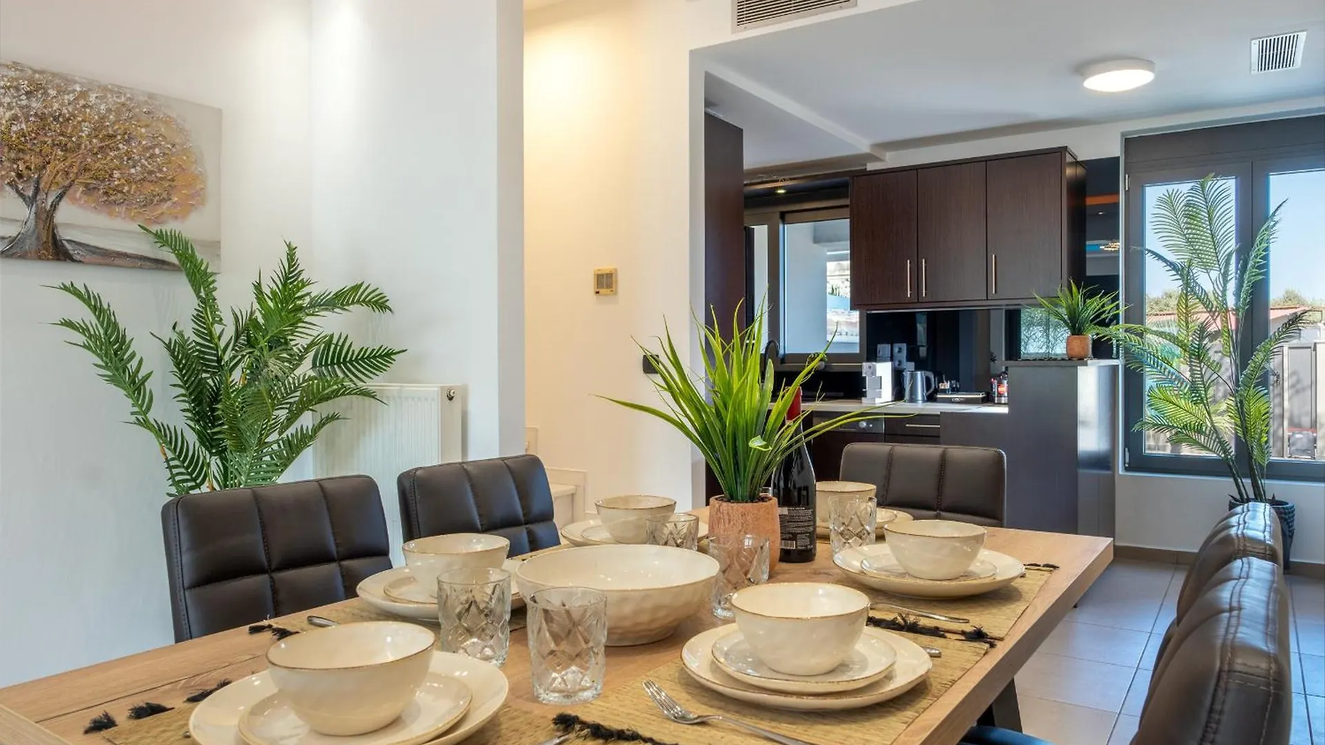 Delight Luxury Residences - Souda Apartment